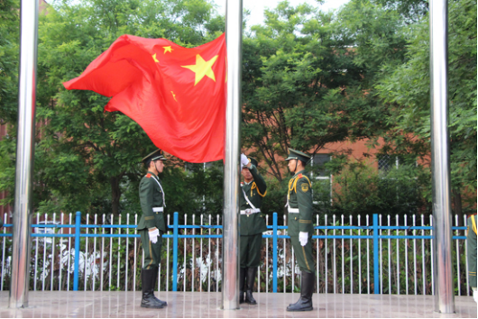 新联学院举办2017年“迎五四”系列活动