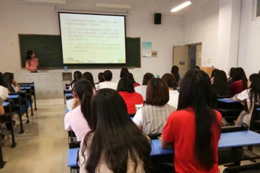 新联学院第七届大学生心理健康月活动圆满结束