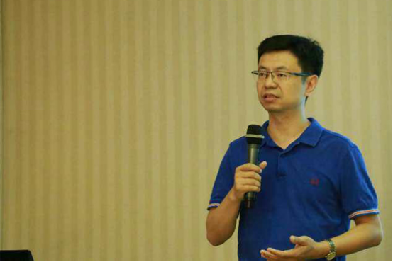 河南大学法学院副院长刘路阳教授莅临新联学院讲学