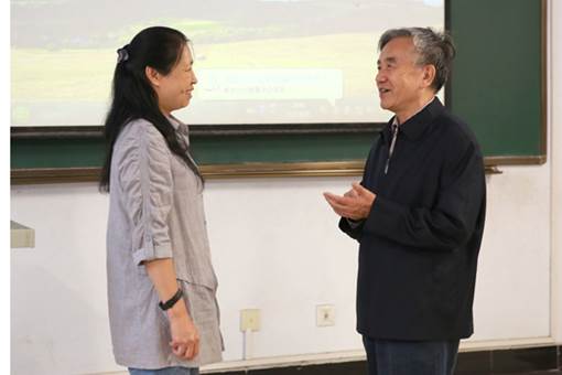 开学第一天：新联学院党政领导莅临教学一线检查