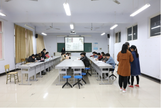 艺术学院：开展特色晨读活动 着力提升人才培养质量