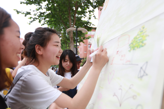 我校第八届大学生心理健康活动月圆满结束
