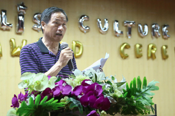 我校举办英语文化节颁奖典礼